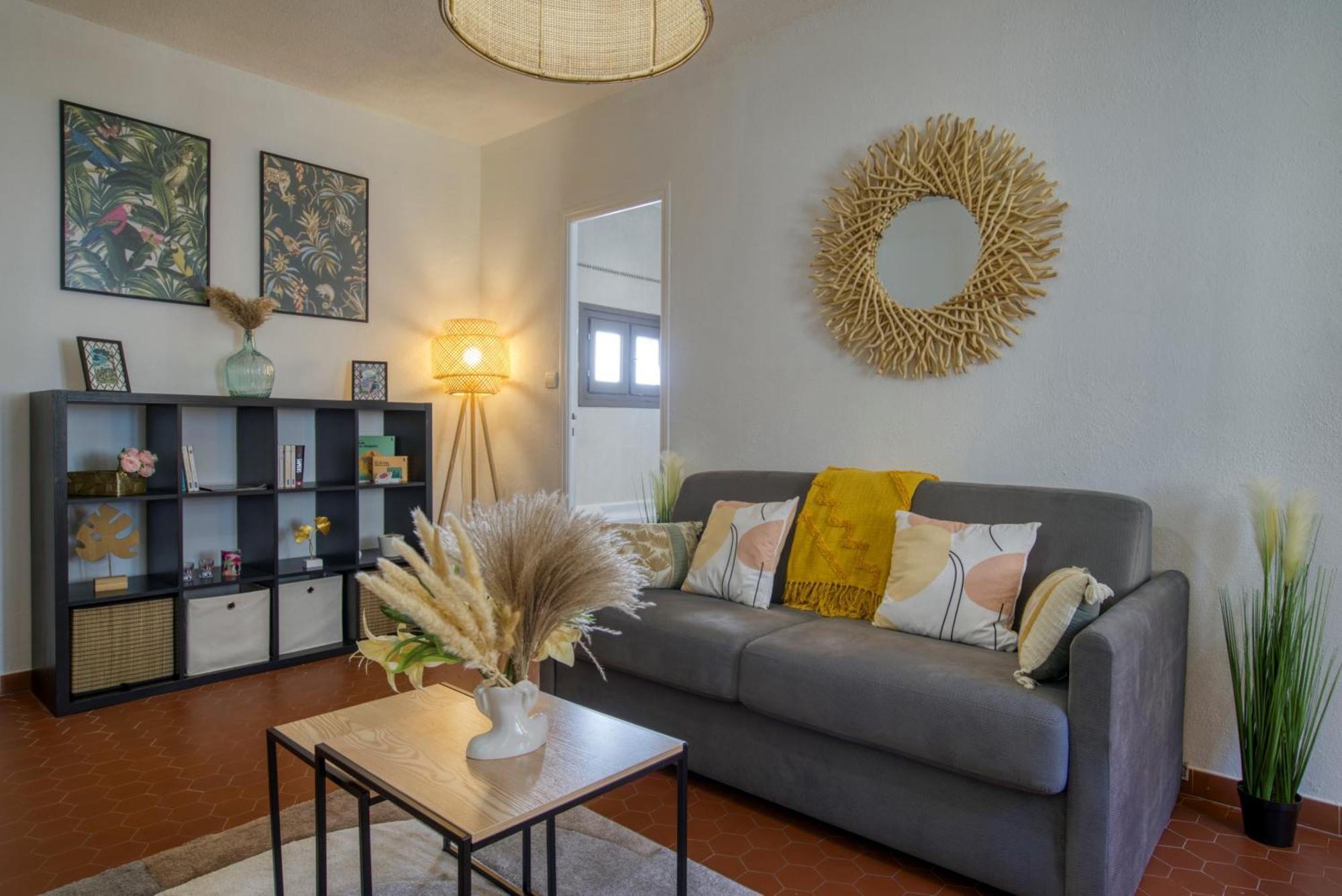 Cosy, Modern, Fully Equipped, Air Conditioning, Nice Historical, Old Town, 1Minute Walk From Beach - "Le Bunico 4" 外观 照片